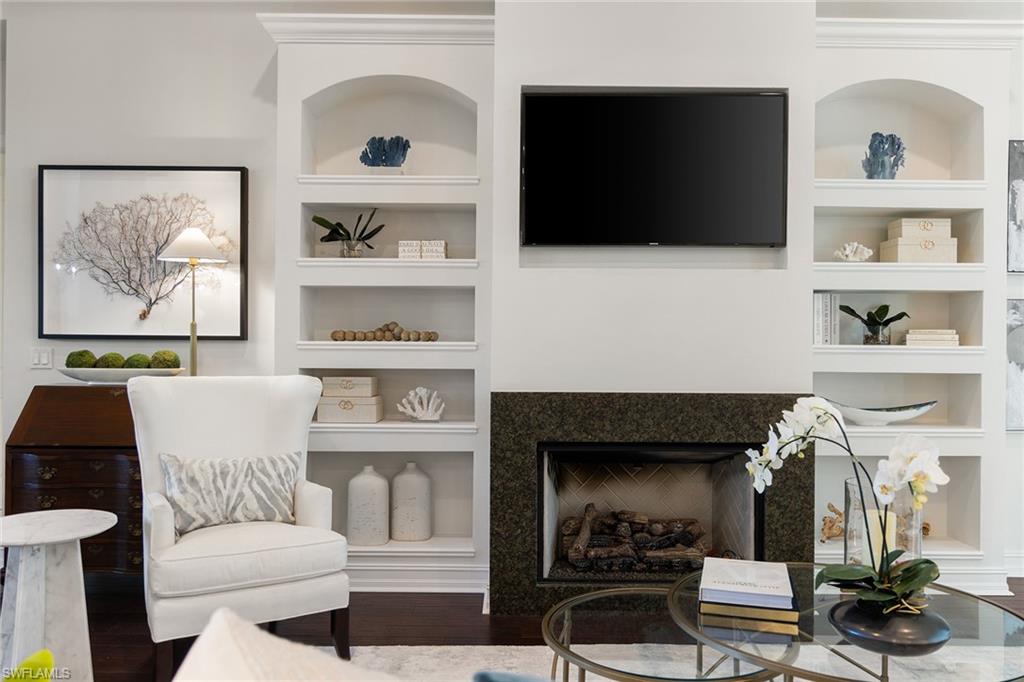 642 Bougainvillea RD