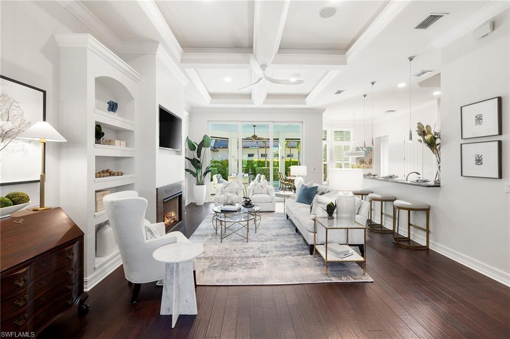 642 Bougainvillea RD