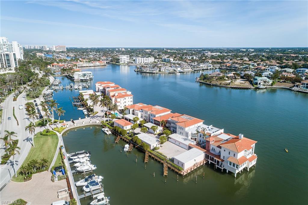 4000 Gulf Shore BLVD N # 1500, NAPLES Unit: 1500