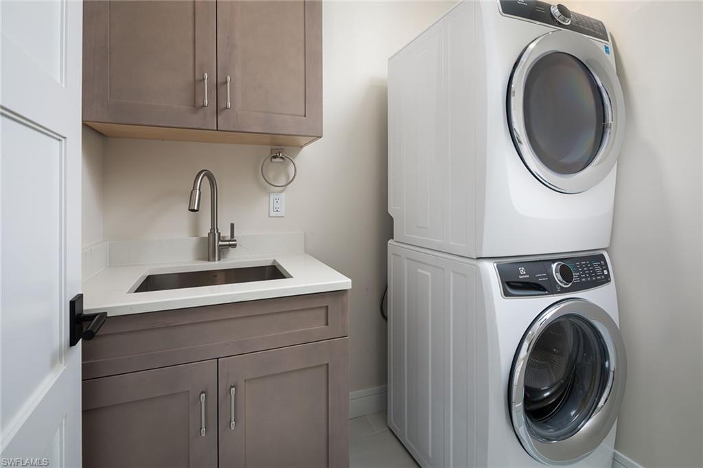 4830 West BLVD, NAPLES