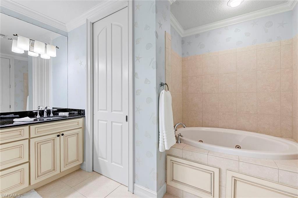 600 5th AVE S # A211