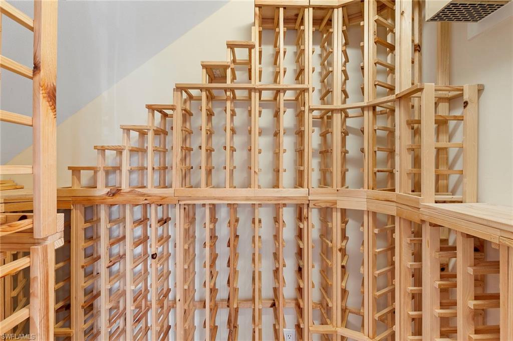 600 5th AVE S # A211