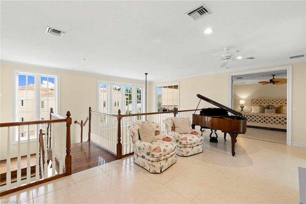 600 5th AVE S # A211