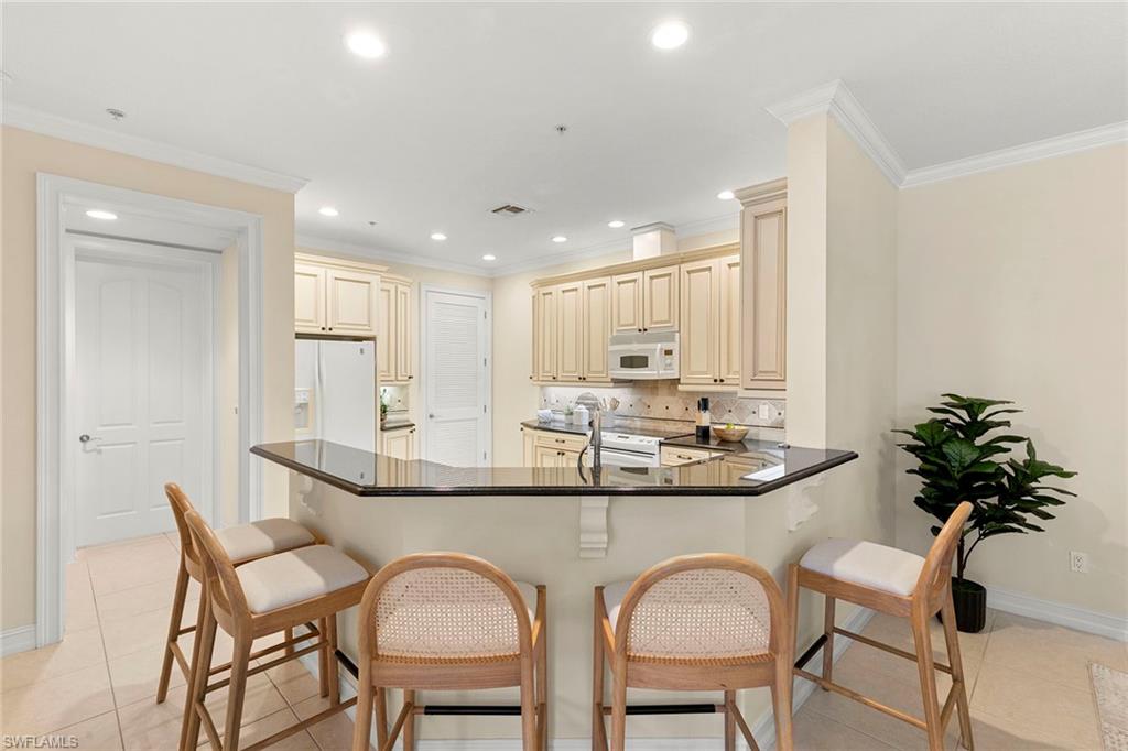 600 5th AVE S # A211