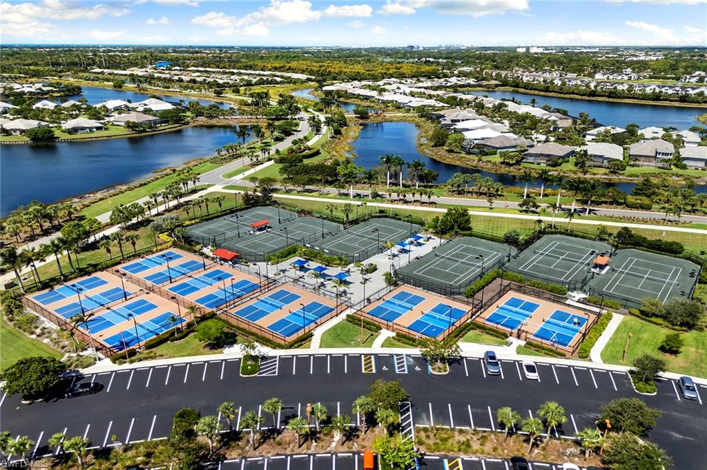 6585 Dominica DR # 201