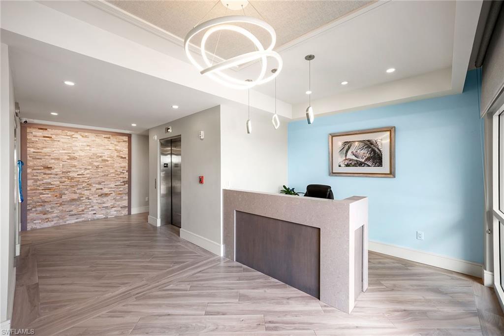 2885 Gulf Shore BLVD N # 304