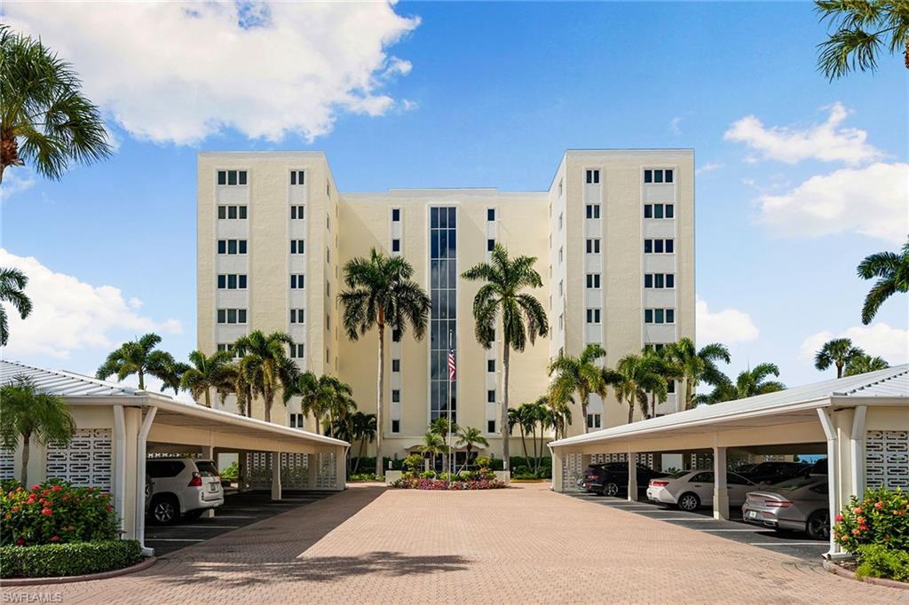 2885 Gulf Shore BLVD N # 304