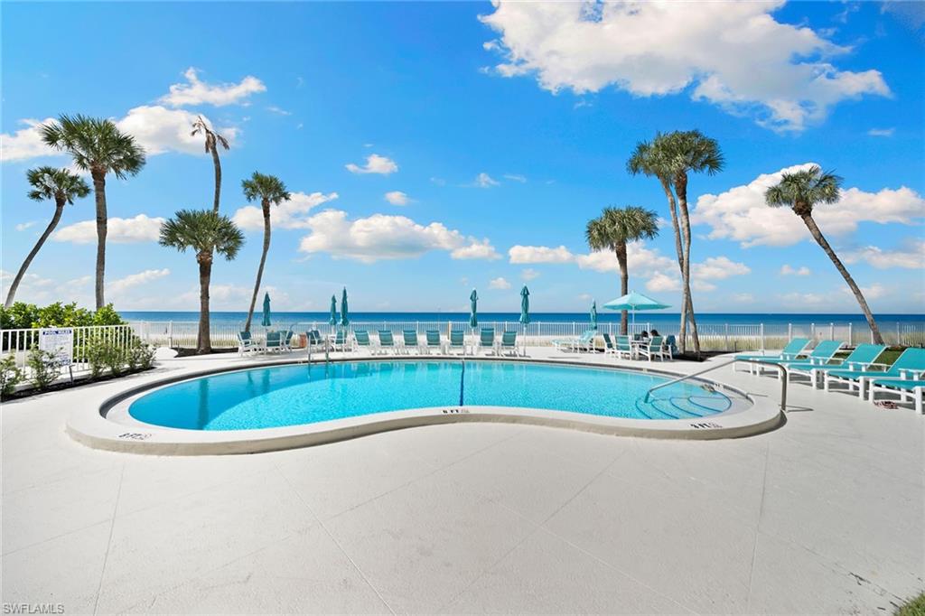 2885 Gulf Shore BLVD N # 304