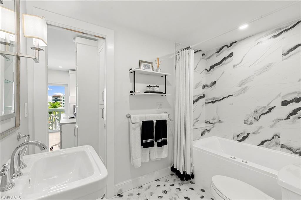 3401 Gulf Shore BLVD N # 506