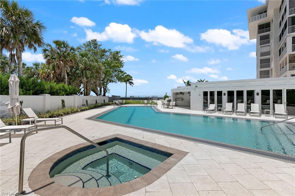 3401 Gulf Shore BLVD N # 506