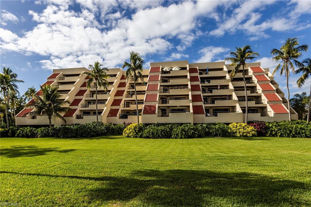 6350 Pelican Bay BLVD # 105 Unit: B-105