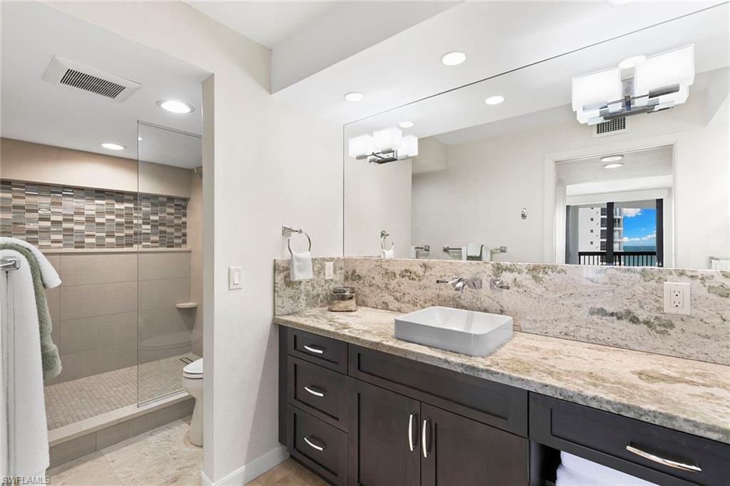 4551 Gulf Shore BLVD N # 1400