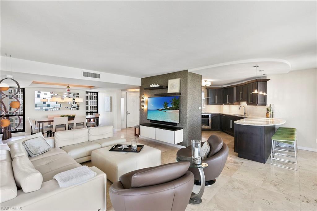 4551 Gulf Shore BLVD N # 1400