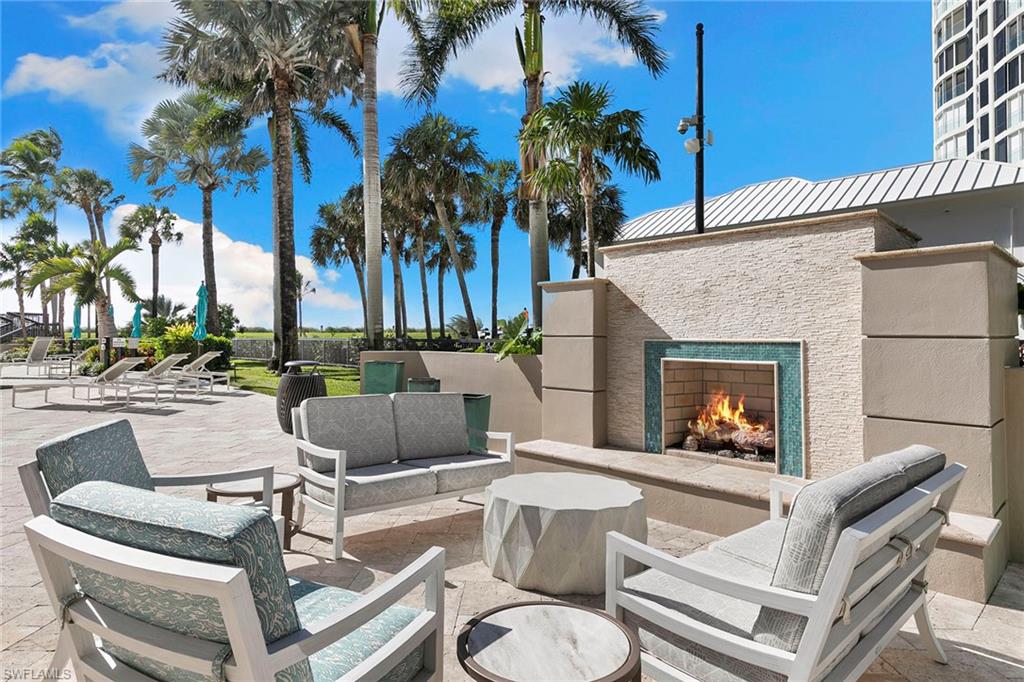 4551 Gulf Shore BLVD N # 1400