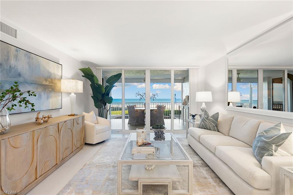 1919 Gulf Shore BLVD N # 101