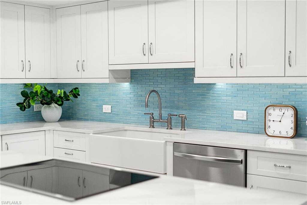 1919 Gulf Shore BLVD N # 101