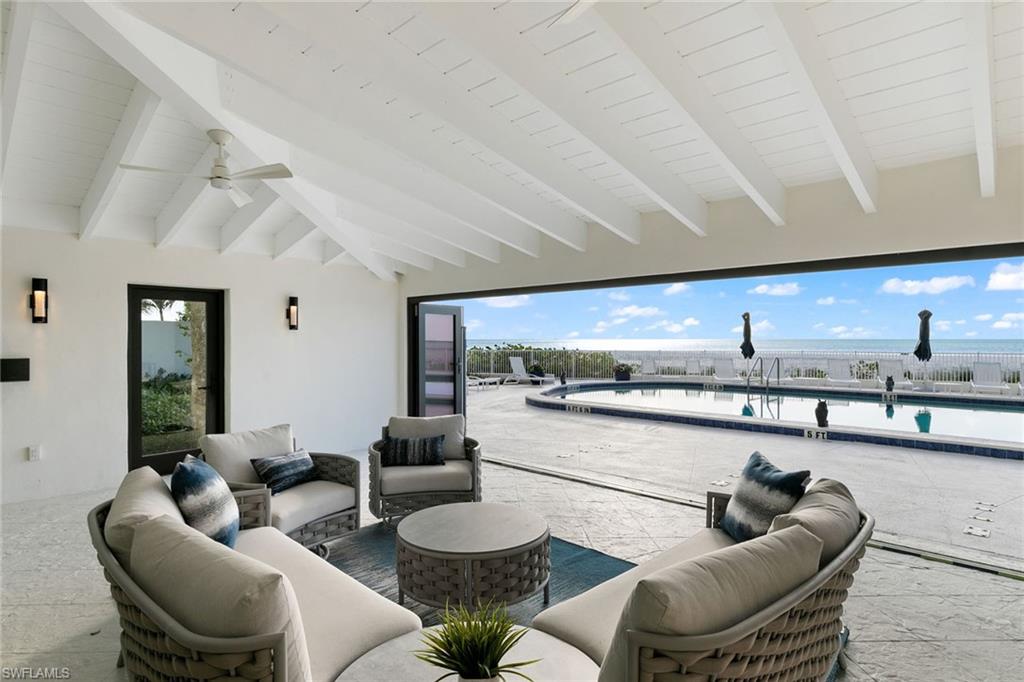 2171 Gulf Shore BLVD N # 104