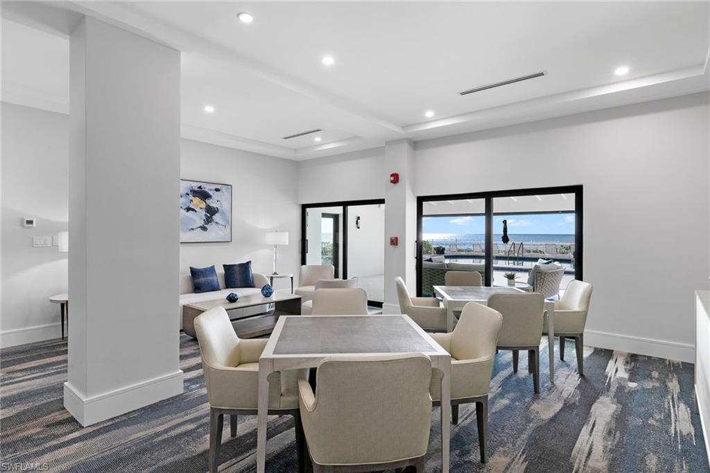 2171 Gulf Shore BLVD N # 104