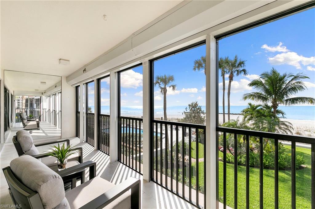 2171 Gulf Shore BLVD N # 104