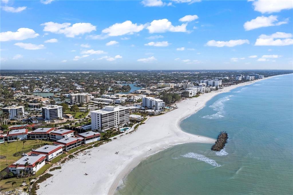 2171 Gulf Shore BLVD N # 104