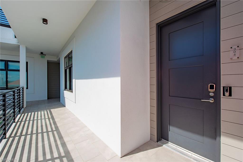 850 Central AVE # 304