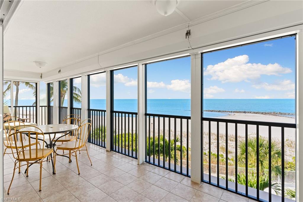 2171 Gulf Shore BLVD N # 201