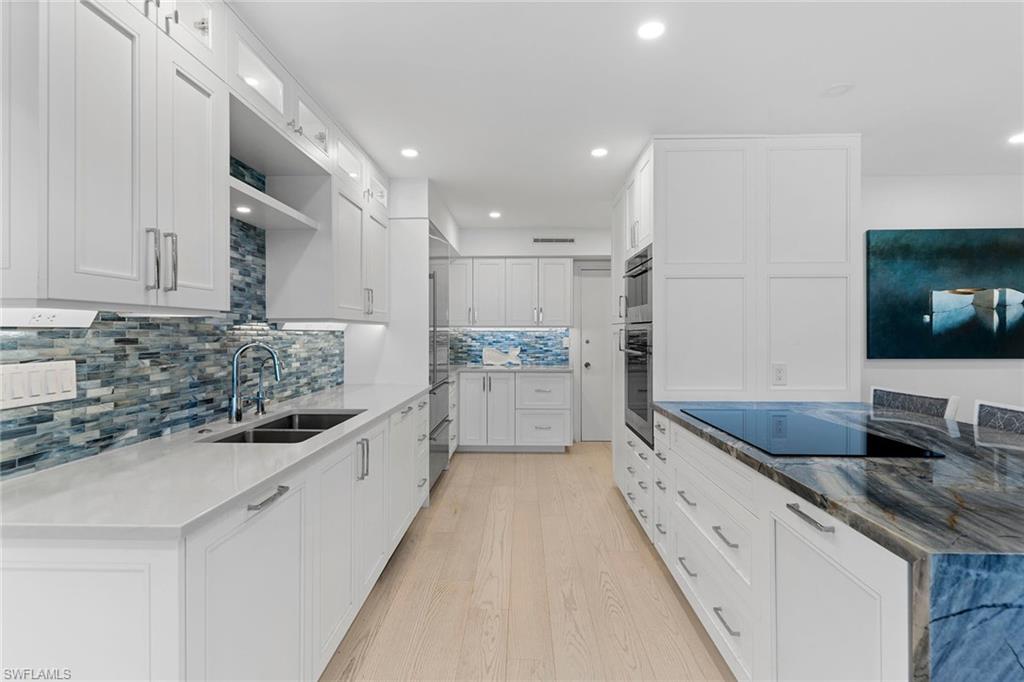 2171 Gulf Shore BLVD N 603