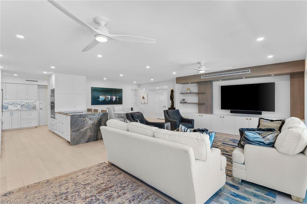 2171 Gulf Shore BLVD N 603