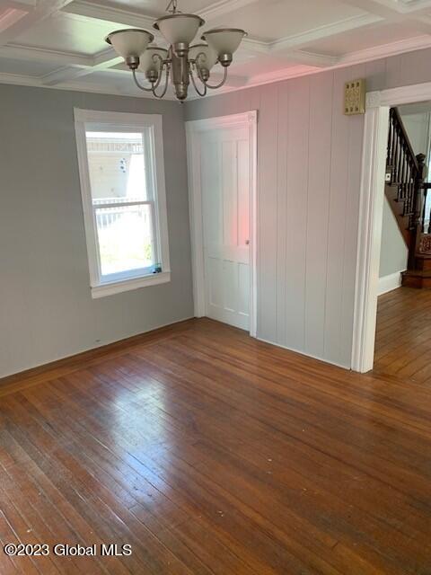 19-19 1/2 Van Dorn Street