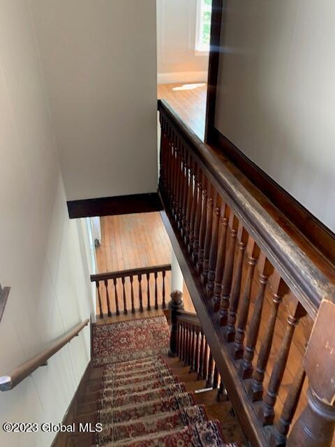 19-19 1/2 Van Dorn Street