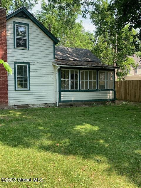 19-19 1/2 Van Dorn Street