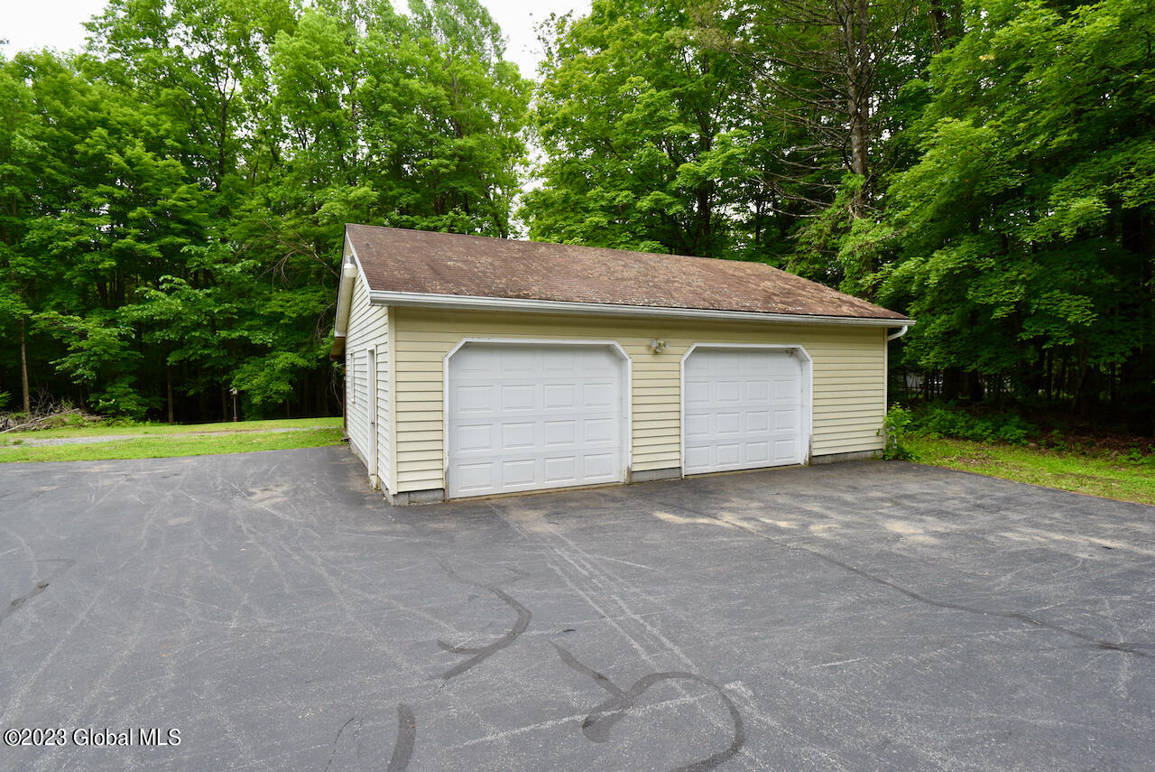 504 Middle Grove Road