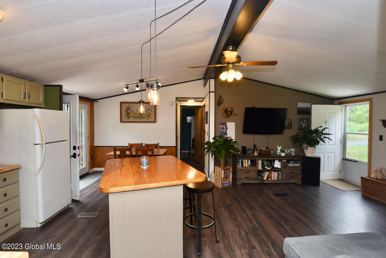 504 Middle Grove Road