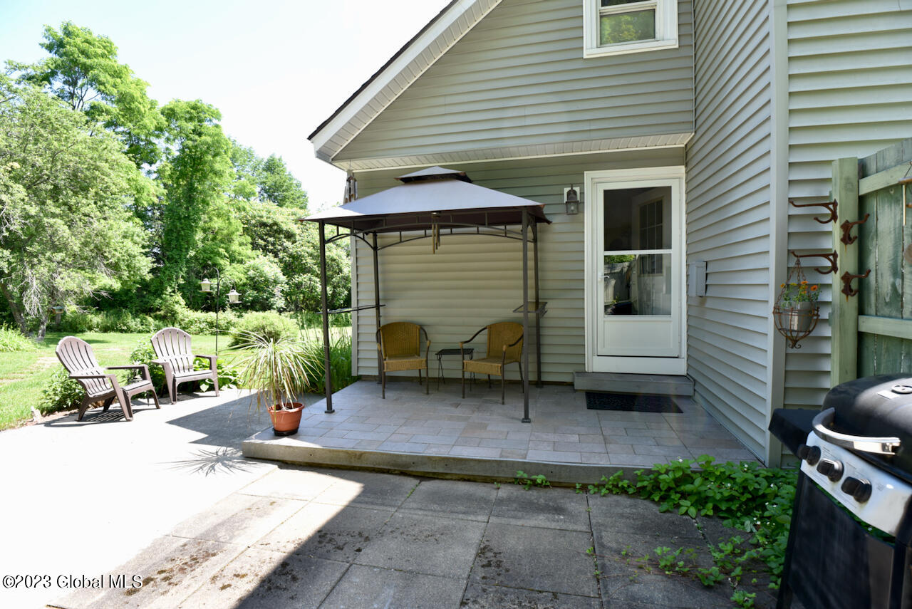 47 Locust Grove Road