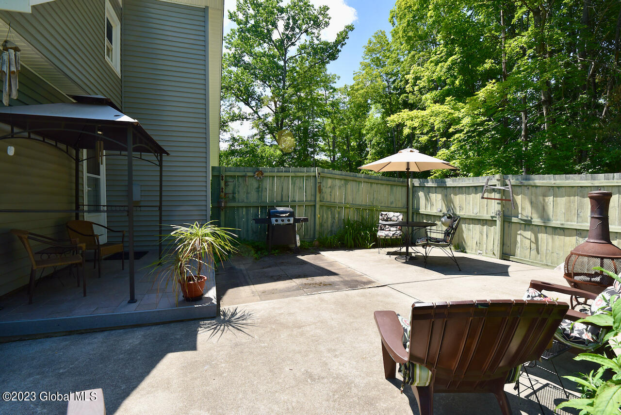 47 Locust Grove Road