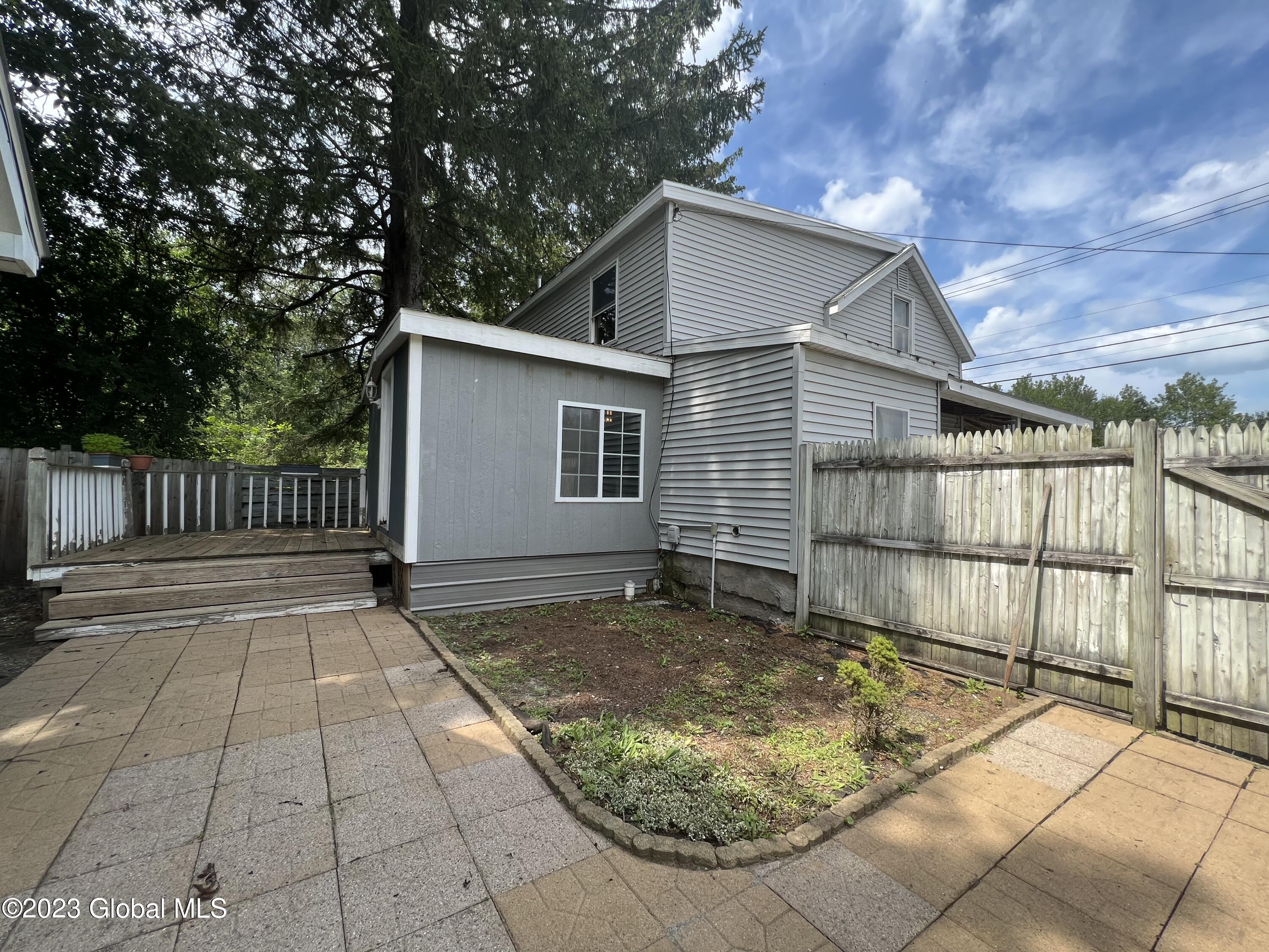 528 Malta Avenue