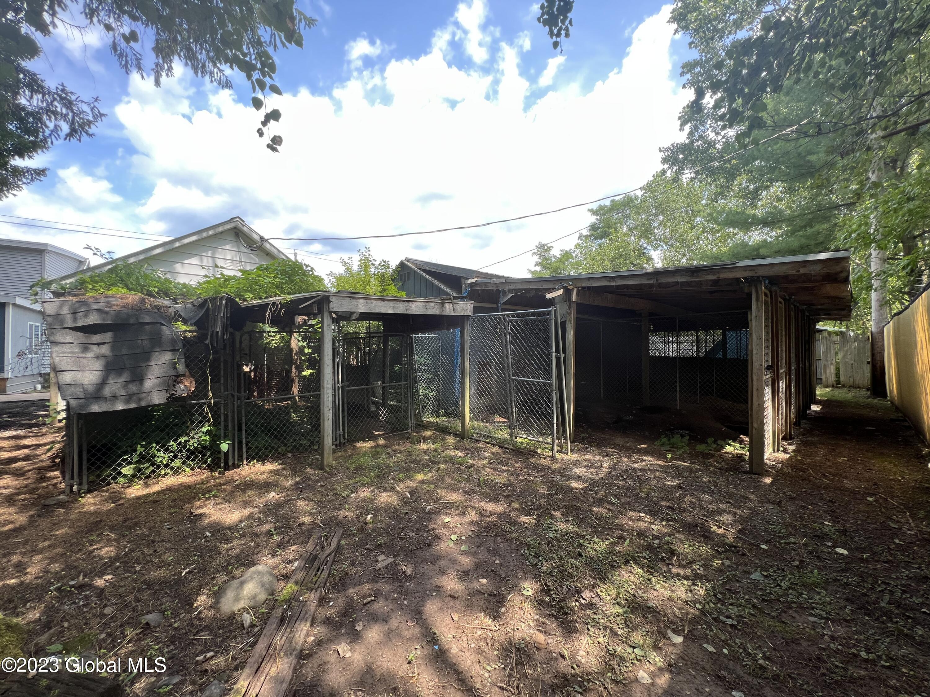 528 Malta Avenue