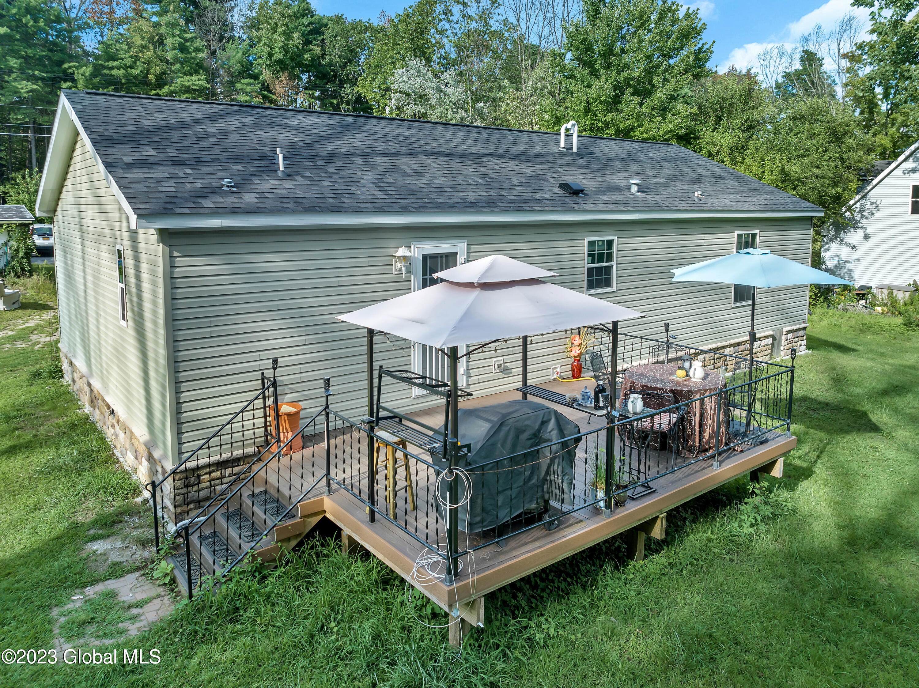 239 Northline Road