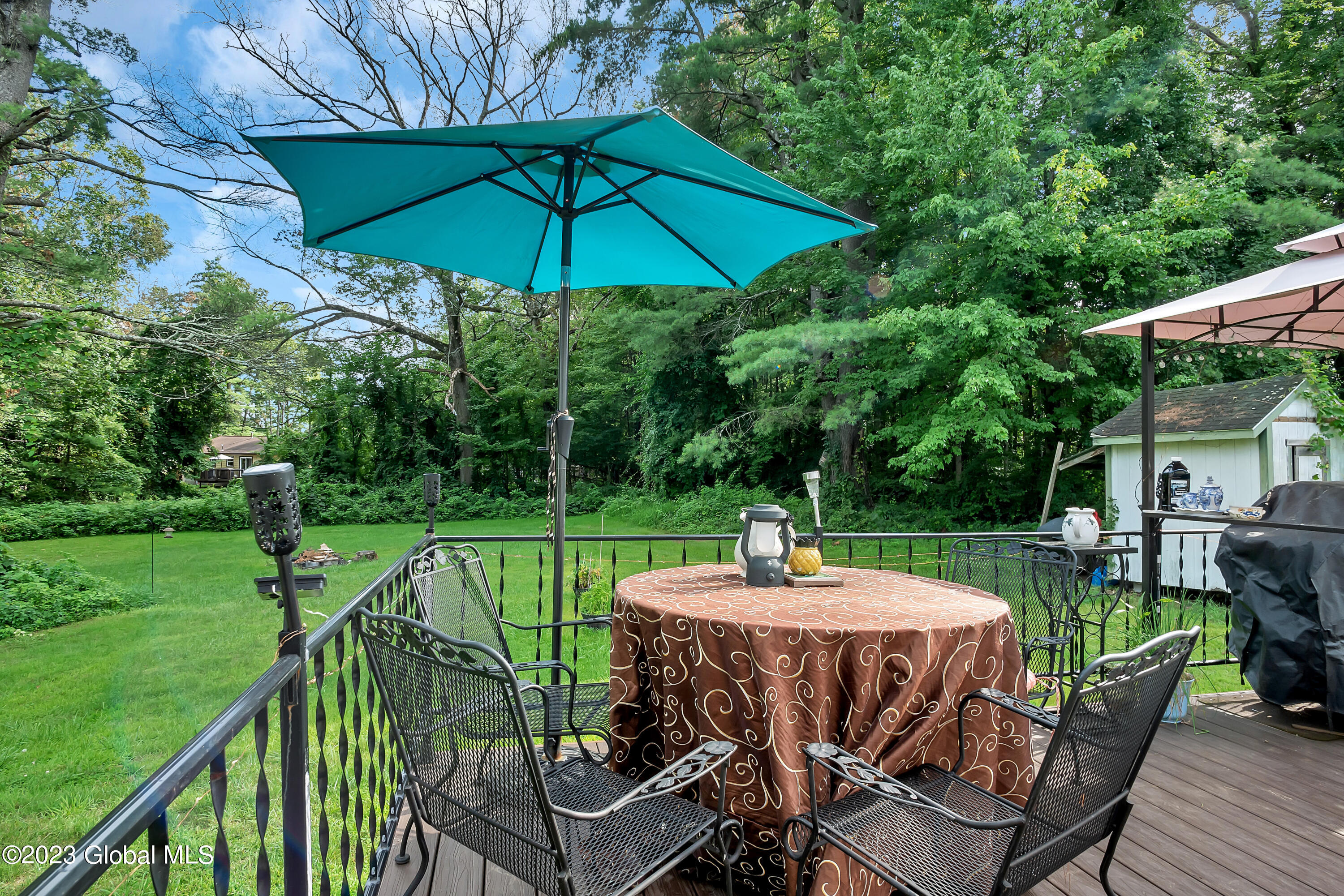 239 Northline Road