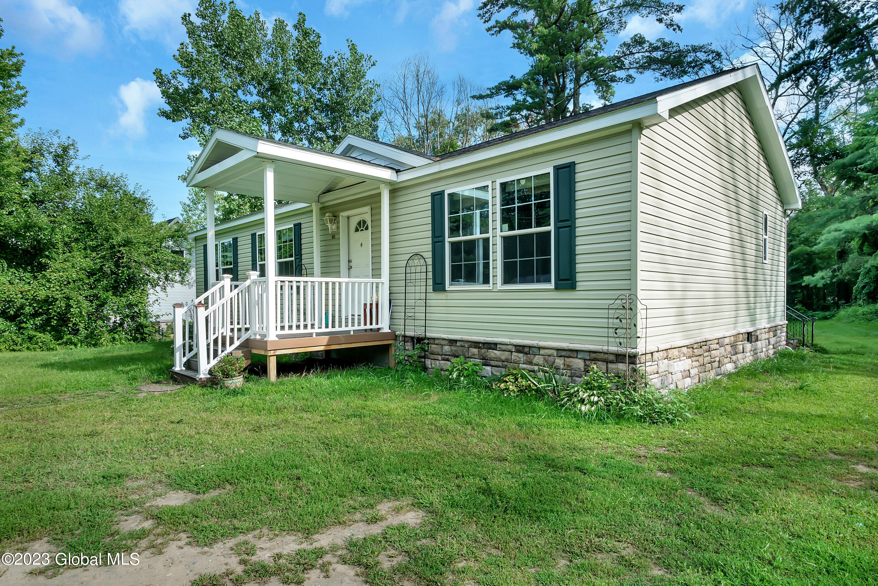 239 Northline Road