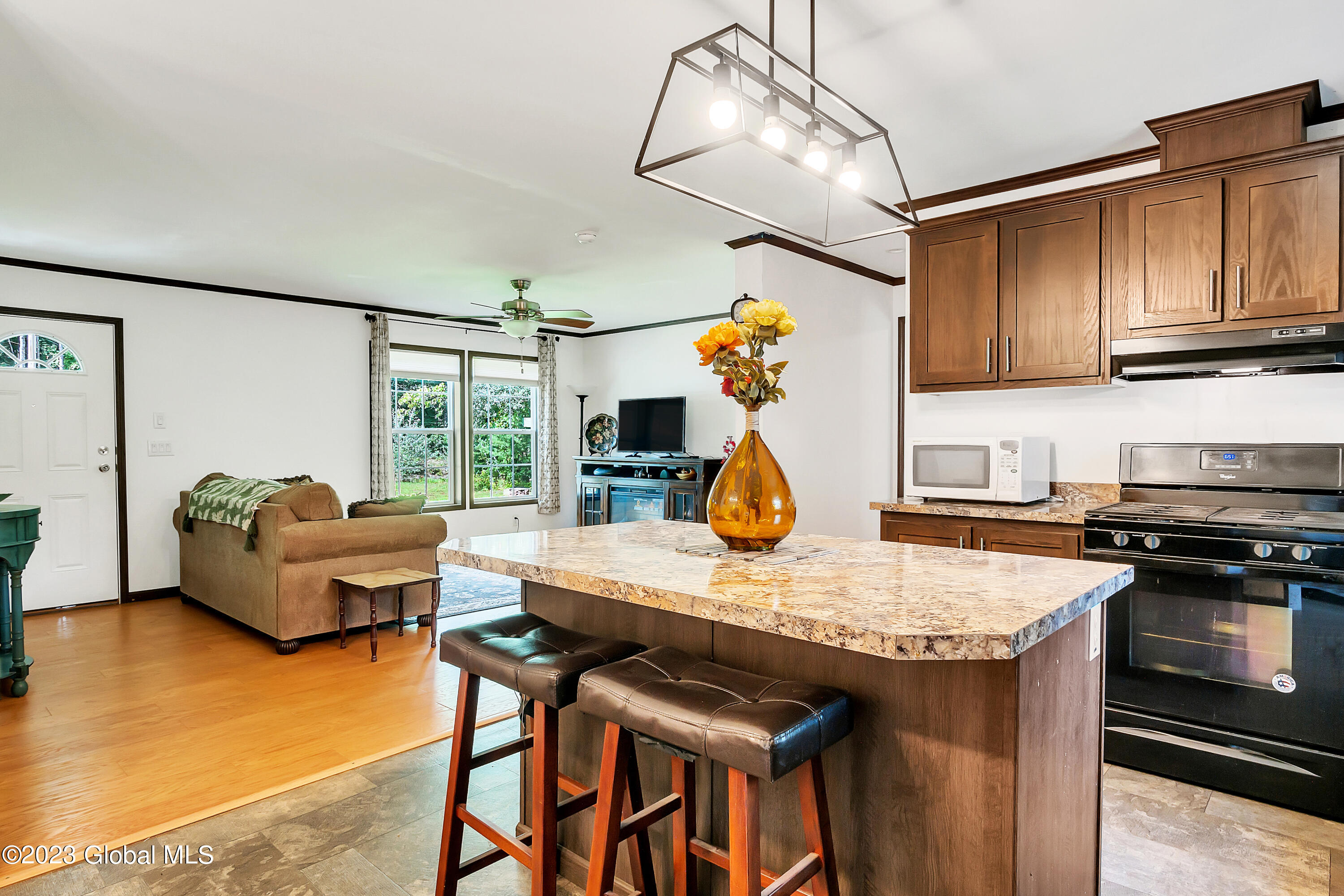 239 Northline Road