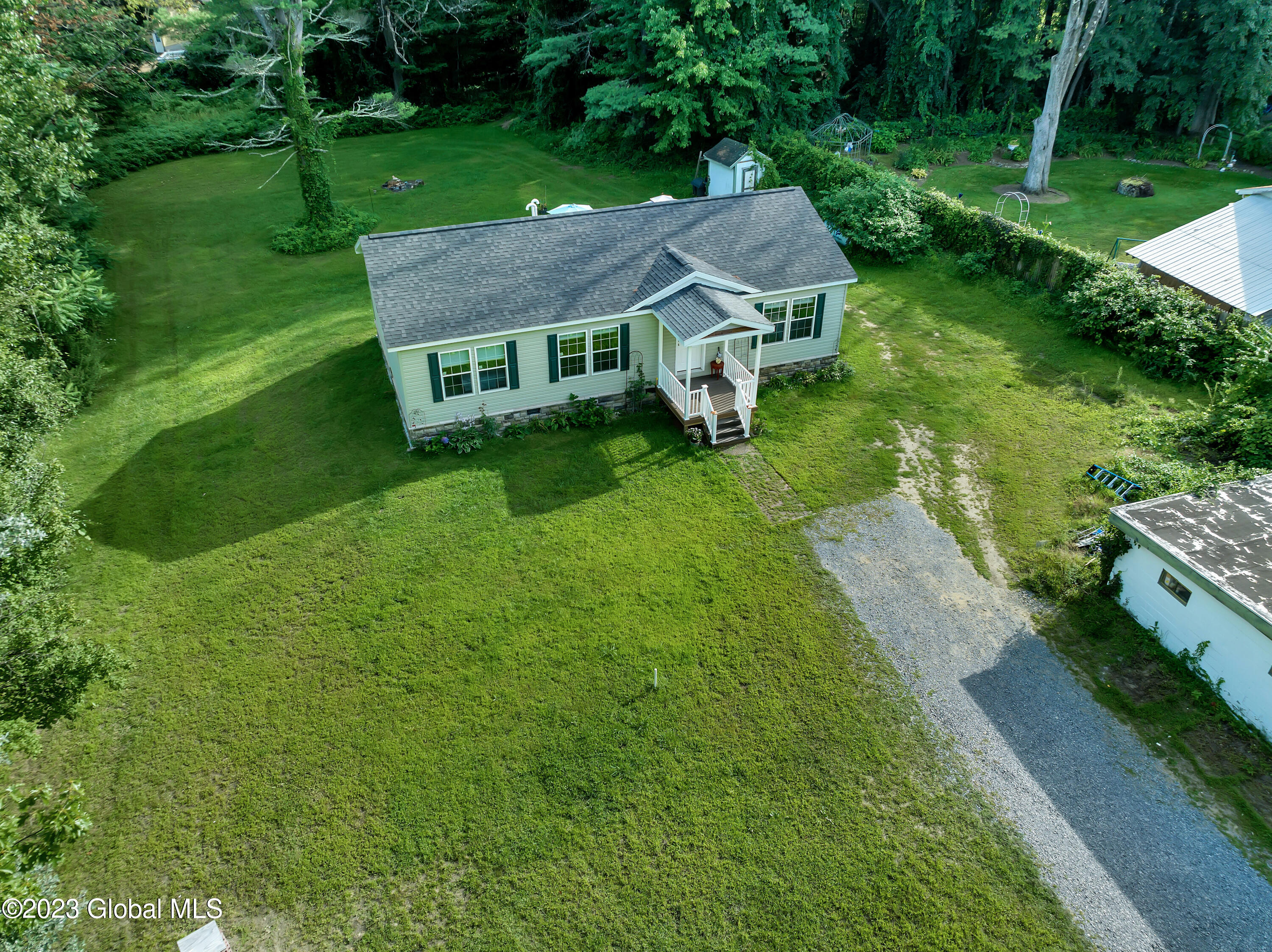 239 Northline Road