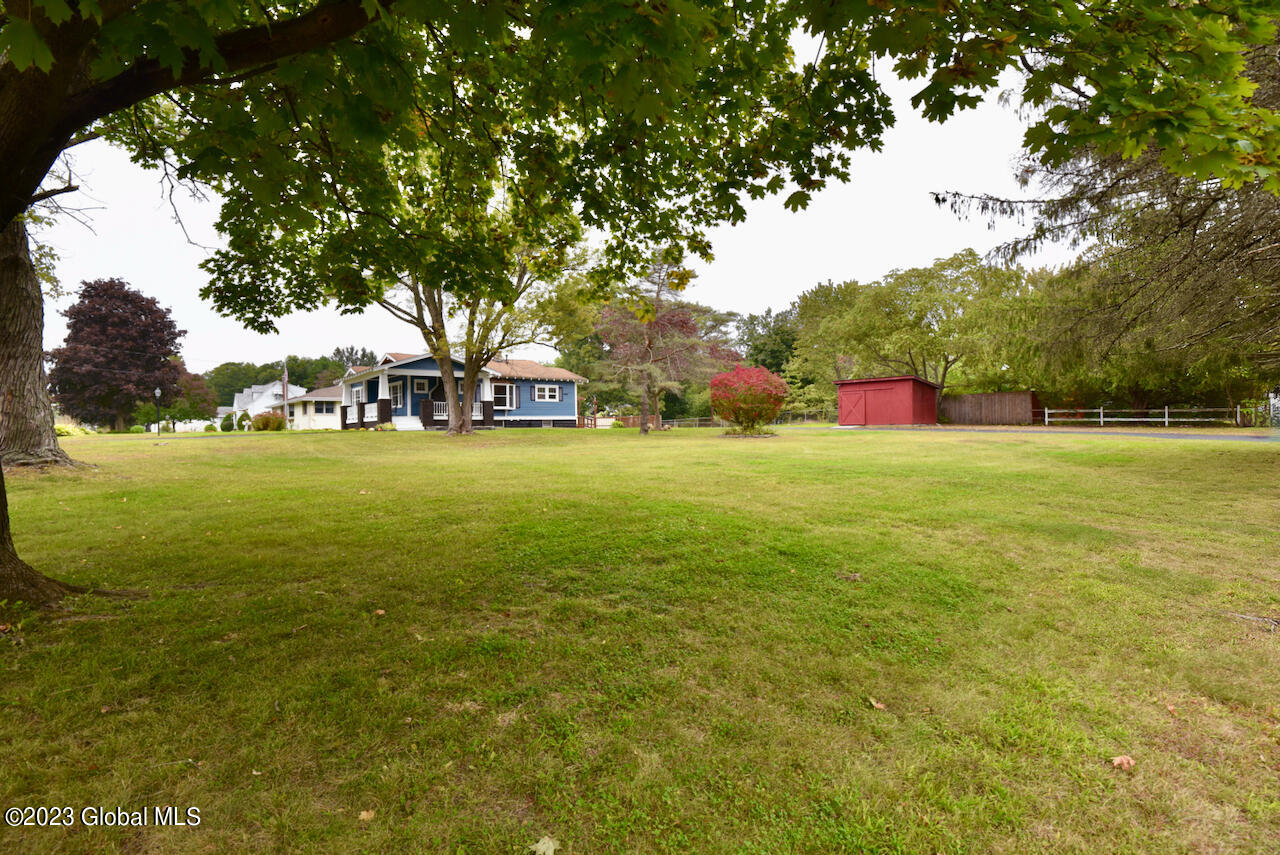 20 Greenfield Avenue