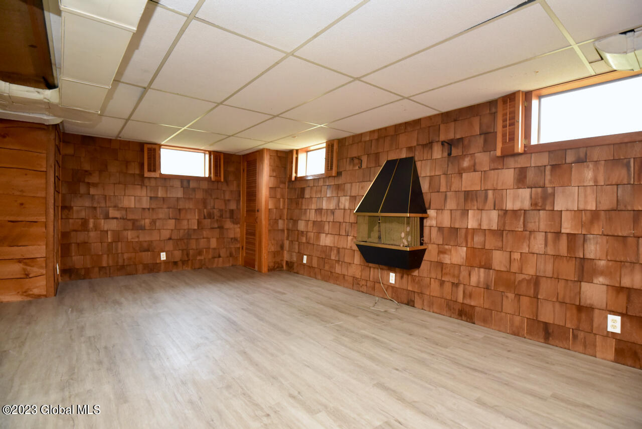 20 Greenfield Avenue