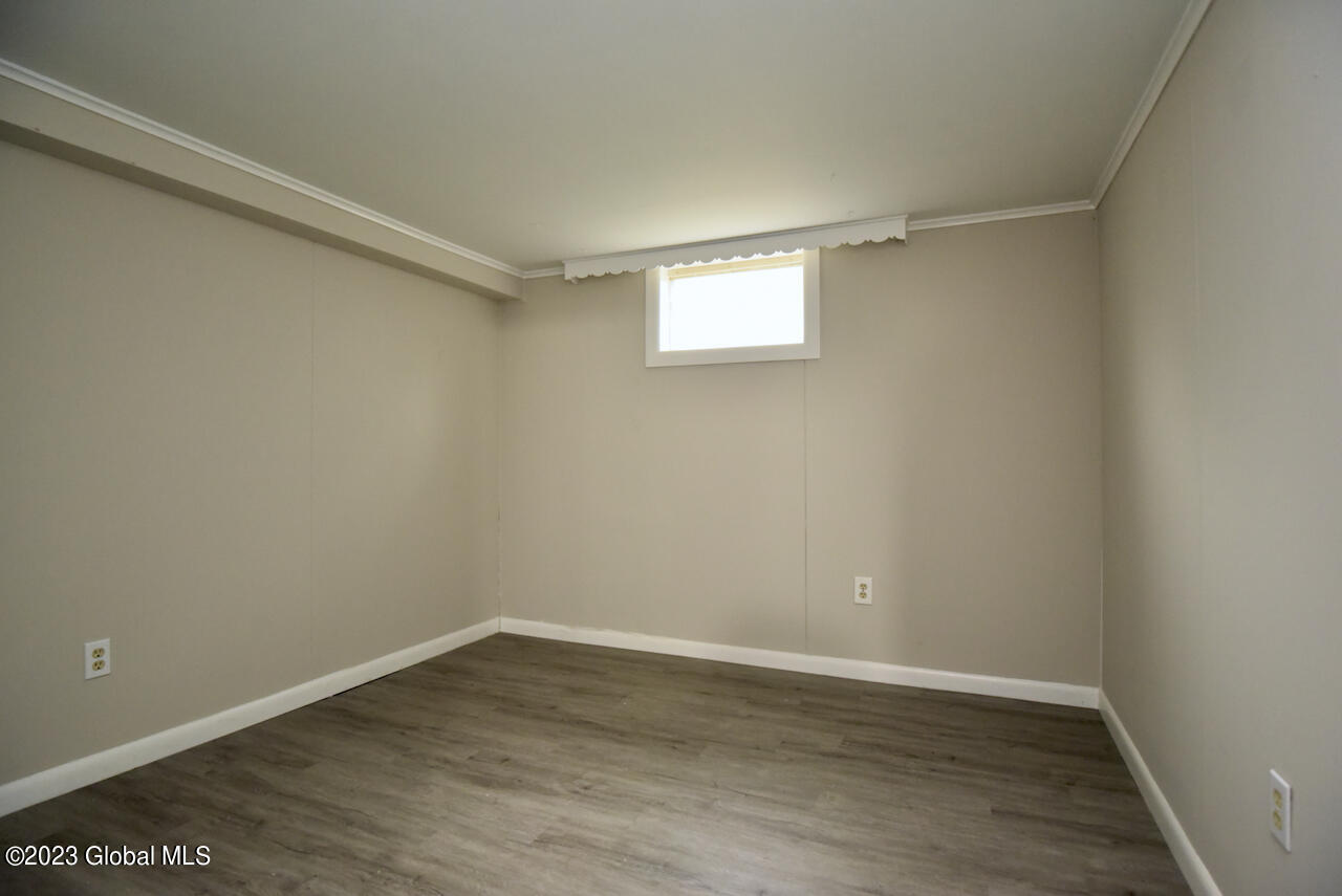 20 Greenfield Avenue