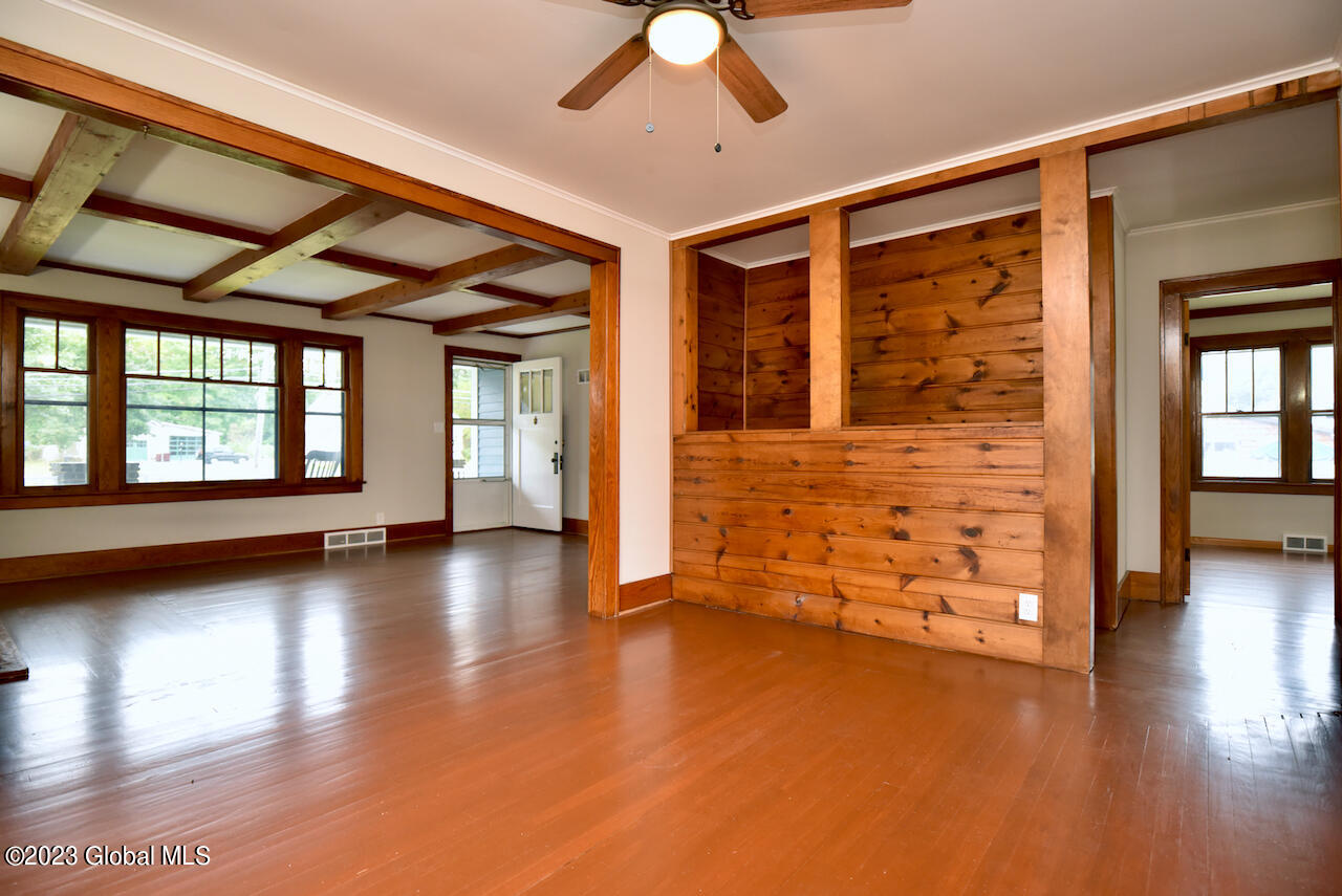 20 Greenfield Avenue