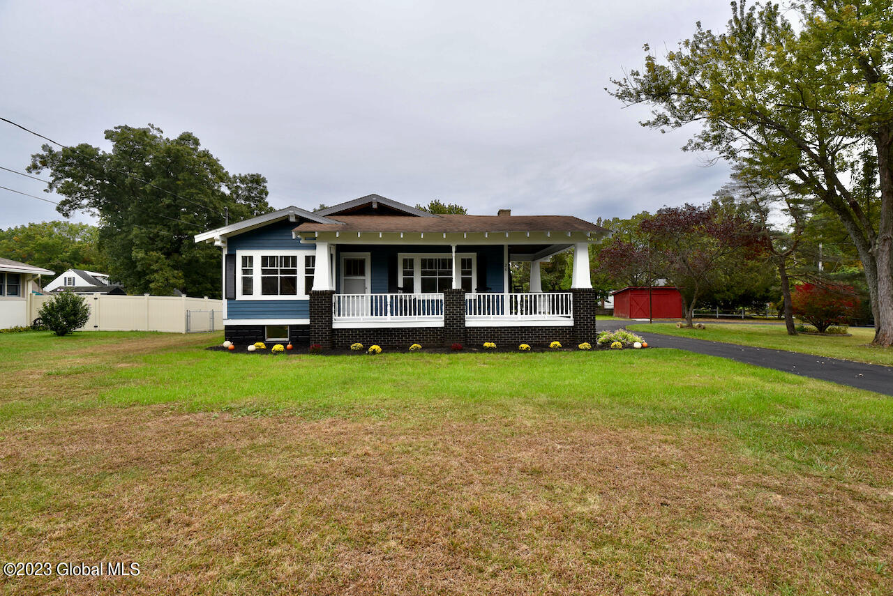 20 Greenfield Avenue