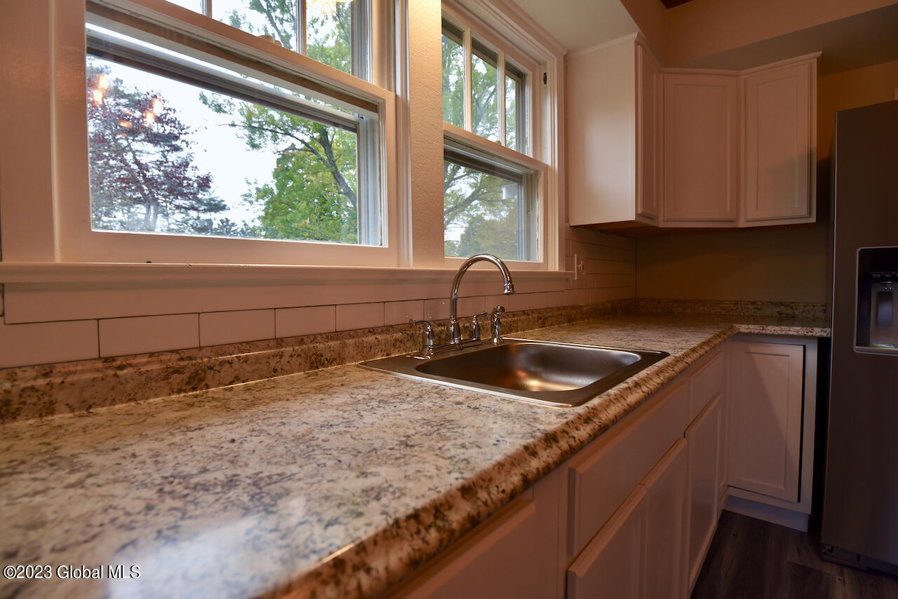 20 Greenfield Avenue