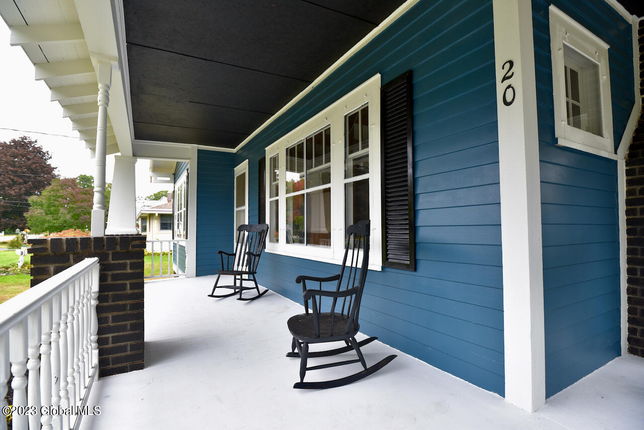 20 Greenfield Avenue