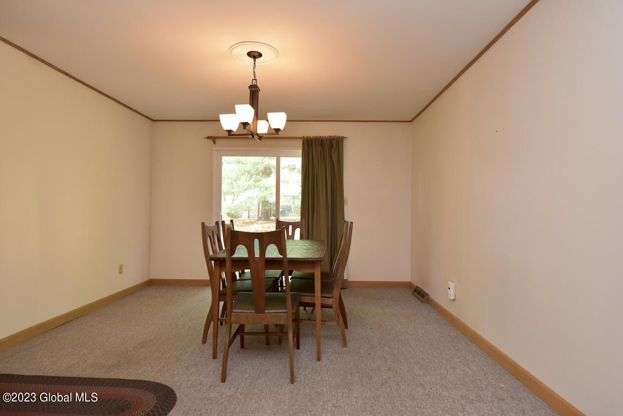 105 Hathorn Boulevard